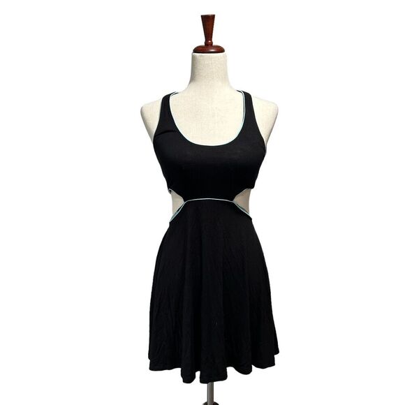 Victoria's Secret Women's Black Cutout‎ Fit & Flare Midi Dress Size Extra Small - Picture 2 of 10